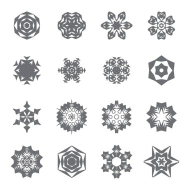 Beyaz arka plan üzerinde izole basit kar tanesi simge kümesi. Noel Kış tasarım ve yeni yıl dekorasyon için pul öğeleri kar. Buzdolabı vektör simge veya logosu