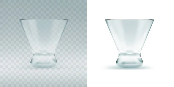 国際色豊かなカクテル ベルモットまたはバーでショットを飲んで空の透明な三角形のガラス リアルな ベクトル空のガラスの脚付きグラスのイラスト — ストックベクタ