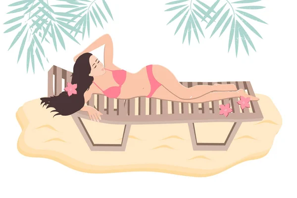 Opalující se žena v lenošce, oblečená v plavkách. Cartoon travel vector, plochá ilustrace. Dovolená na pláži pod palmami — Stockový vektor