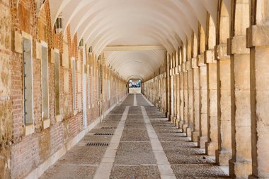 Arcades yakınındaki Aranjuez Kraliyet Sarayı Madrid, İspanya