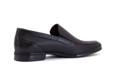 siyah deri ayakkabı