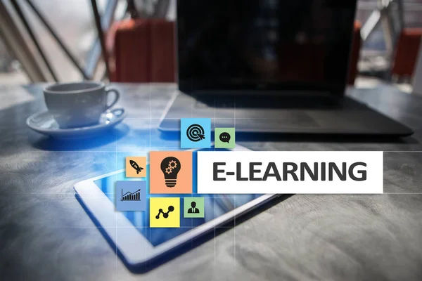 E-Learning na tela virtual. Conceito de educação na Internet . — Fotografia de Stock