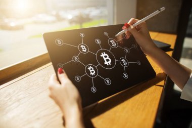 Bitcoin cryptocurrency. Finans teknolojileri. Internet para. İş kavramı.