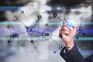 İnsanlar simgeler yapısı sosyal ağ. Saatlik insan kaynakları yönetimi. İş internet ve teknoloji kavramı.