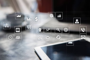 Sanal ekran arayüzü ile uygulamaları kutsal kişilerin resmi. Apps. Strateji planlama Internet teknoloji kavramı.