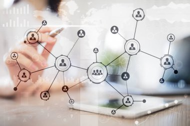 İnsanlar simgeler yapısı sosyal ağ. Saatlik insan kaynakları yönetimi. İş internet ve teknoloji kavramı.