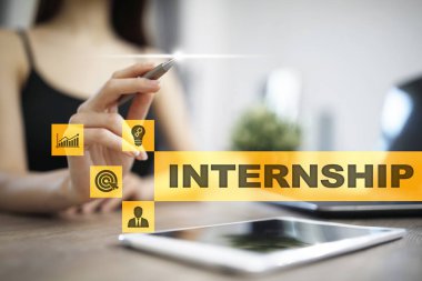 Sanal ekran staj metni. İş, eğitim ve Internet kavramı.