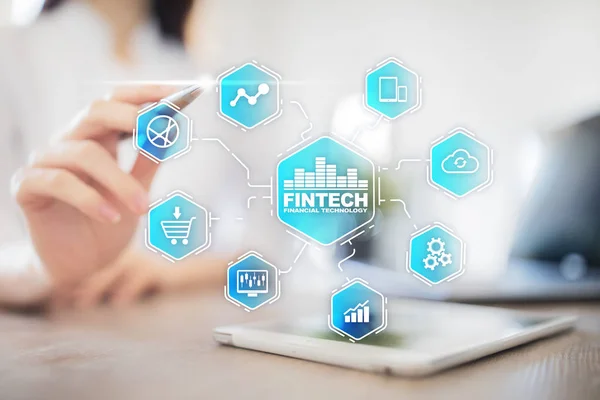 Fintech. Texto de tecnologia financeira na tela virtual. Conceito de negócios, internet e tecnologia . — Fotografia de Stock