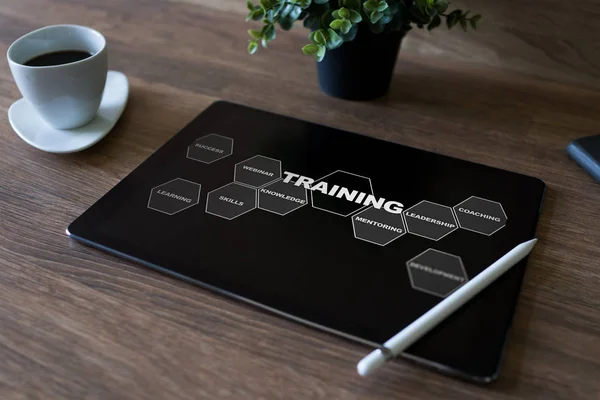 Training course, E-learning, education concept on device screen. — Stock Photo, Image
