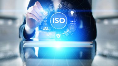 ISO standartları kalite kontrol teminatı garanti iş teknolojisi kavramı.
