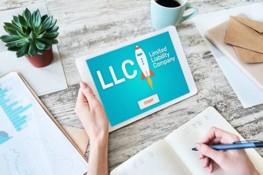 LLC Sınırlı Sorumluluk Şirketi. İş stratejisi ve teknoloji kavramı.