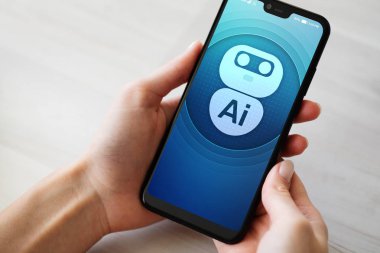 AI yapay zeka derin makine öğrenimi kavramı. Cep telefonu ekran simgesine robot.
