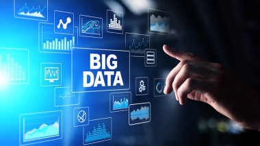 Sanal ekran üzerinde büyük veri analizi, iş zekası, teknoloji çözümleri kavramı.