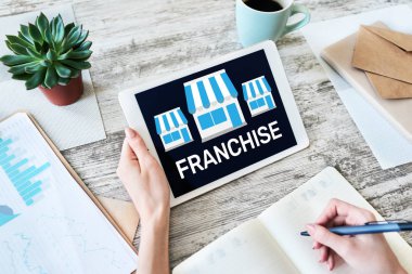 İş modelini ve büyüme konseptini aygıt ekranında bayilikle.