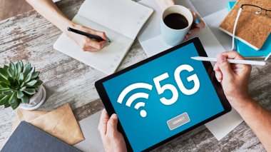 5g Hızlı mobil internet bağlantısı, Ne nesli iletişim ve modern teknoloji kavramı.