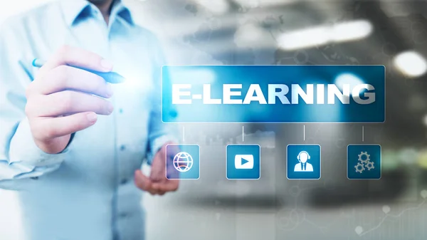 E-learning, Online uddannelse, internet studere. Business, teknologi og personlig udvikling koncept på virtuel skærm - Stock-foto