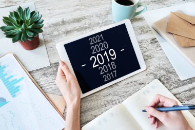 2019 yılı değiştirmek. Hedef belirleme ve iş stratejisi. Finansal büyüme.