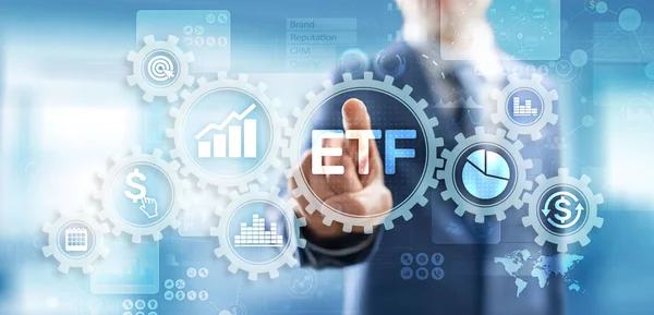 ETF Börshandlad fond Trading Investment Business finance koncept på virtuell skärm. — Stockfoto