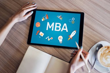 MBA Master Business Administration Education E- öğrenim PErsonal Growth ve Kariyer Gelişimi.