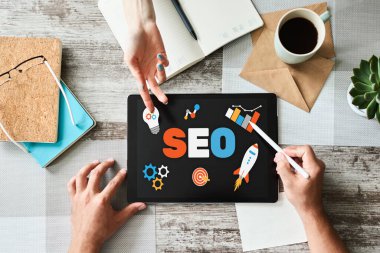 SEO Arama Motoru optimizasyonu. İş ve dijital pazarlama kavramı.