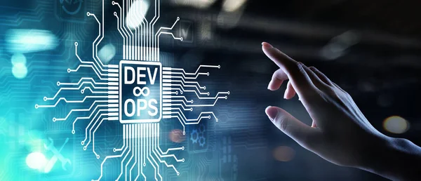 Devops Agile koncepcja rozwoju i optymalizacji na wirtualnym ekranie. — Zdjęcie stockowe