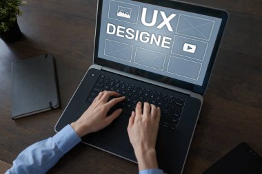 UX Tasarım. Kullanıcı deneyimi tasarımcısı, Web ve uygulama geliştirme. İnternet ve teknoloji kavramı.