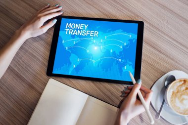 Küresel Para transferi ve e-ödemeler. İnternet ve finansal teknoloji kavramı.