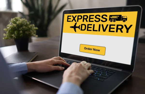 Modulo di consegna espresso su schermo, trasporto e concetto logistico. Shopping online. — Foto Stock