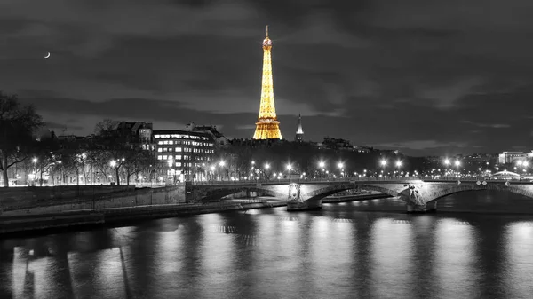 Paris Eiffeltower Noite Rio Sena Preto Branco — Fotografia de Stock