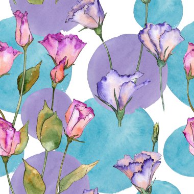 Pembe ve mor eustoma. Botanik çiçek. Vahşi bahar yaprak kır çiçeği deseni.