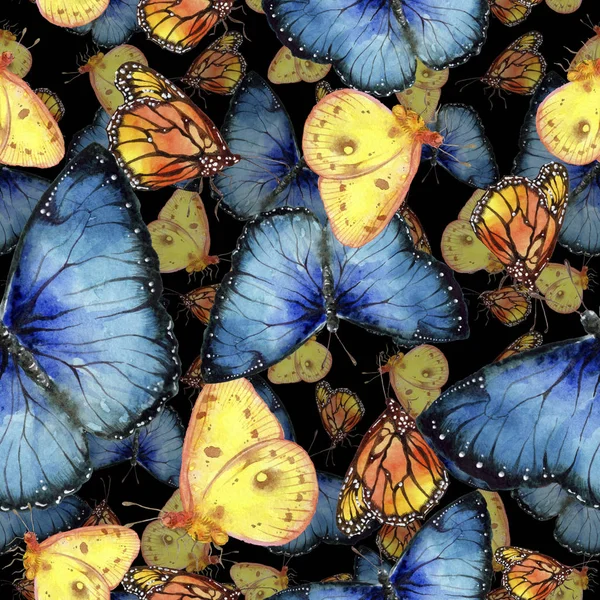 水彩風のエキゾチックな蝶野生の昆虫 シームレスな背景パターン 壁紙印刷手触りの生地 テクスチャ ラッパー パターンまたは入れ墨の Aquarelle 野生の昆虫 — ストック写真