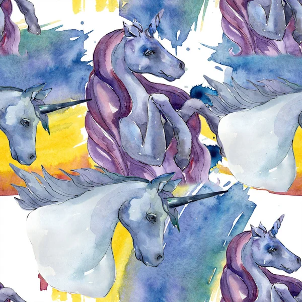 Bonito cavalo unicórnio. Arco-íris caráter chifre animal. Conjunto de ilustração de fundo aquarela. Padrão de fundo sem costura . — Fotografia de Stock