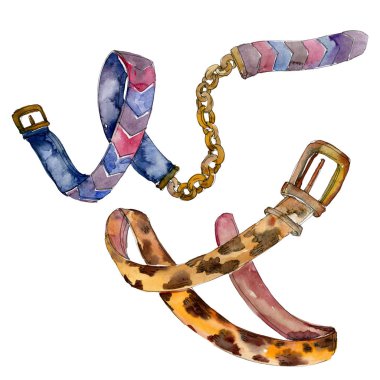 Deri ve altın zincir kemer bir suluboya stili arka plan resimde glamour kroki. Giyim aksesuarları trendy moda kıyafet ayarlayın. Suluboya çizim moda aquarelle. İzole kemer öğesi.