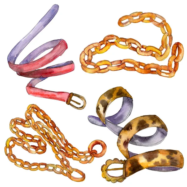 Cinturones de cuero y cadena dorada dibujan ilustración de moda en un fondo de estilo acuarela. Elemento de cinturón aislado . —  Fotos de Stock