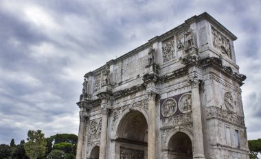 Antik kemer Konstantin Roma, İtalya