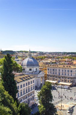 Piazza del Popolo havadan görünümü altında mavi gökyüzü, Roma, İtalya
