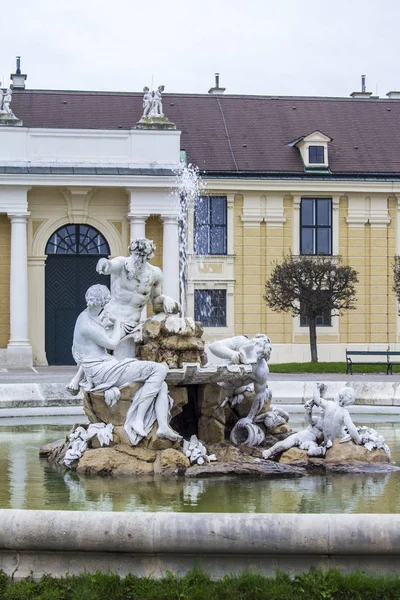 Palacio Schnbrunn Fuente — Foto de Stock