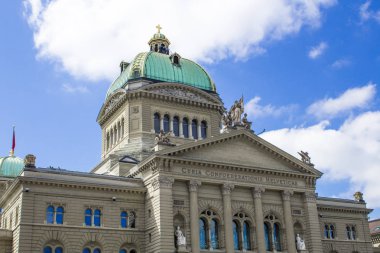 Bern'deki Federal Sarayı. Bundenhouse