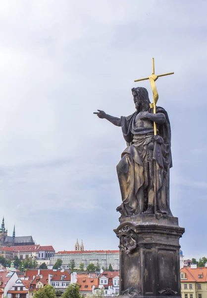 Rzeźb Moście Karola Pradze Architektura Starego Miasta Pradze — Zdjęcie stockowe