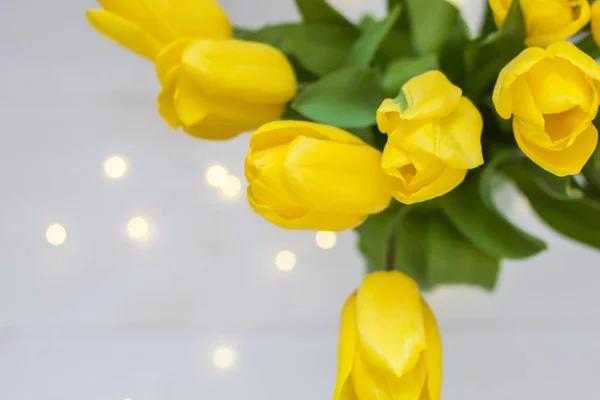 Kytice Žlutých Tulipány Girlandy — Stock fotografie