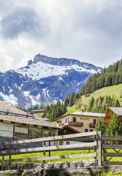 Alpejskie Wioski Wioska Murren Alpach Szwajcarskich Szwajcarska Wioska Górach — Zdjęcie stockowe