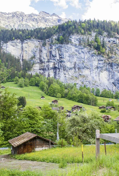 Lauterbrunnen Alpy Szwajcarskie Dolina Wodospadów Wioska Górska — Zdjęcie stockowe