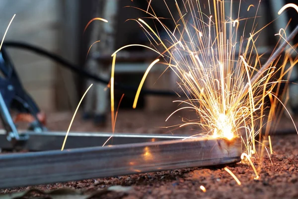 Technician Focus Welding Process Spark Light Equipment — Stock Photo, Image