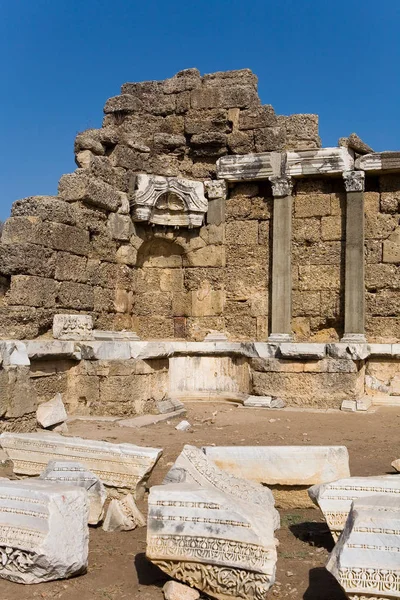サイドの古代都市遺跡の石 トルコ — ストック写真