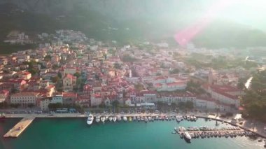Hırvat Adriatic coast dron 4 k ile. Avrupa. Makarska