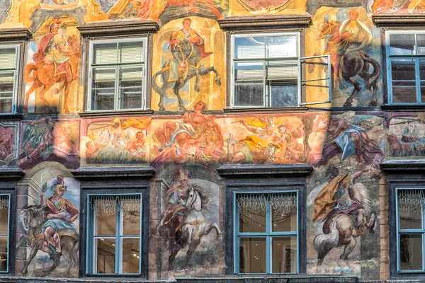 GRAZ. AUSTRIAN. September 2018. Facade of a building in the city center — Stock Photo, Image