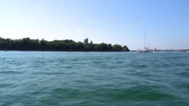 Avrupa. İtalya. Venedik. Tekne ile Venedik adasına tekne turu