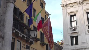 Europe.Italy. Venedik Eylül 2018. AB bayrağı, Venedik İtalya karanlıkve