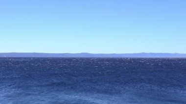 Fırtına rüzgar dalgaların deniz için sürücüler.