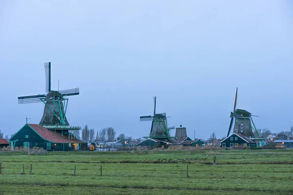 Pays-Bas. Hollande. Moulins à vent en Zaanse Schans — Photo